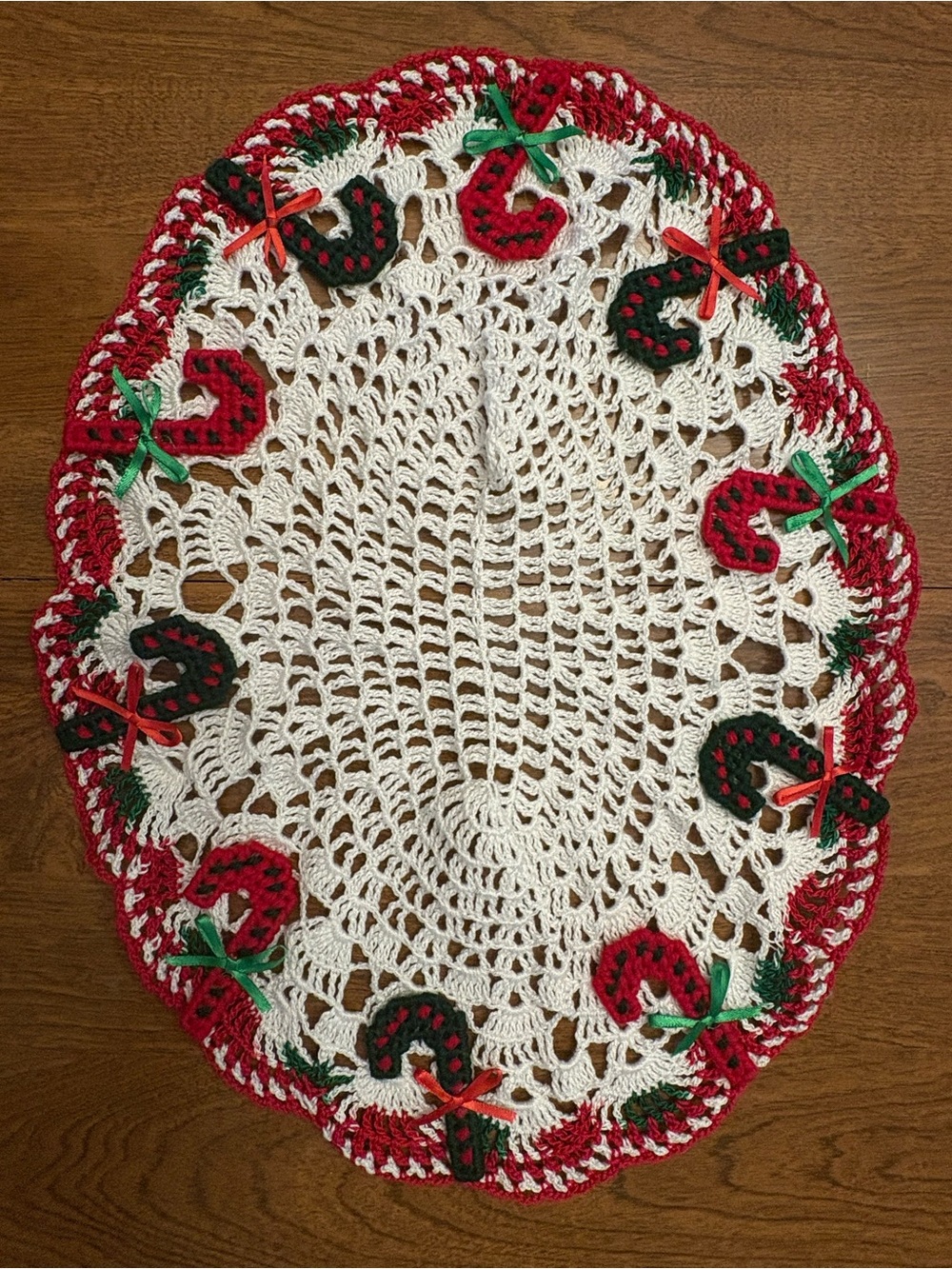 Handmade Holiday Crochet Oval Doily in White with Red & Green Candy Canes